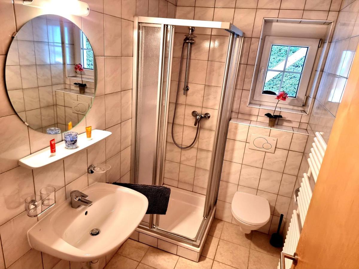 צל אם צילר Chalet Waldheim מראה חיצוני תמונה