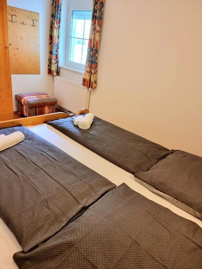צל אם צילר Chalet Waldheim מראה חיצוני תמונה
